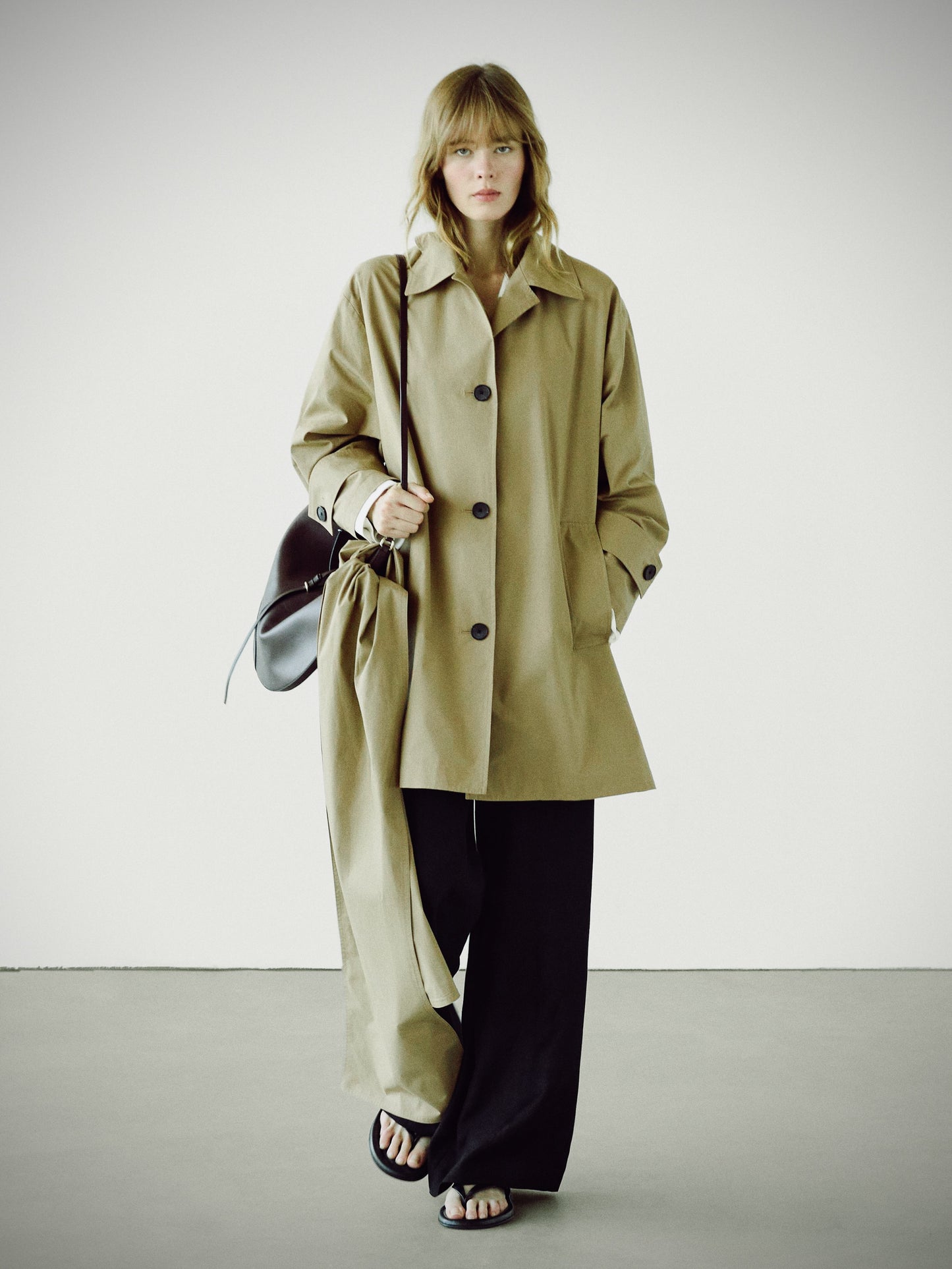 TRENCH COTON AVEC ÉCHARPE MASSIMO DUTTI