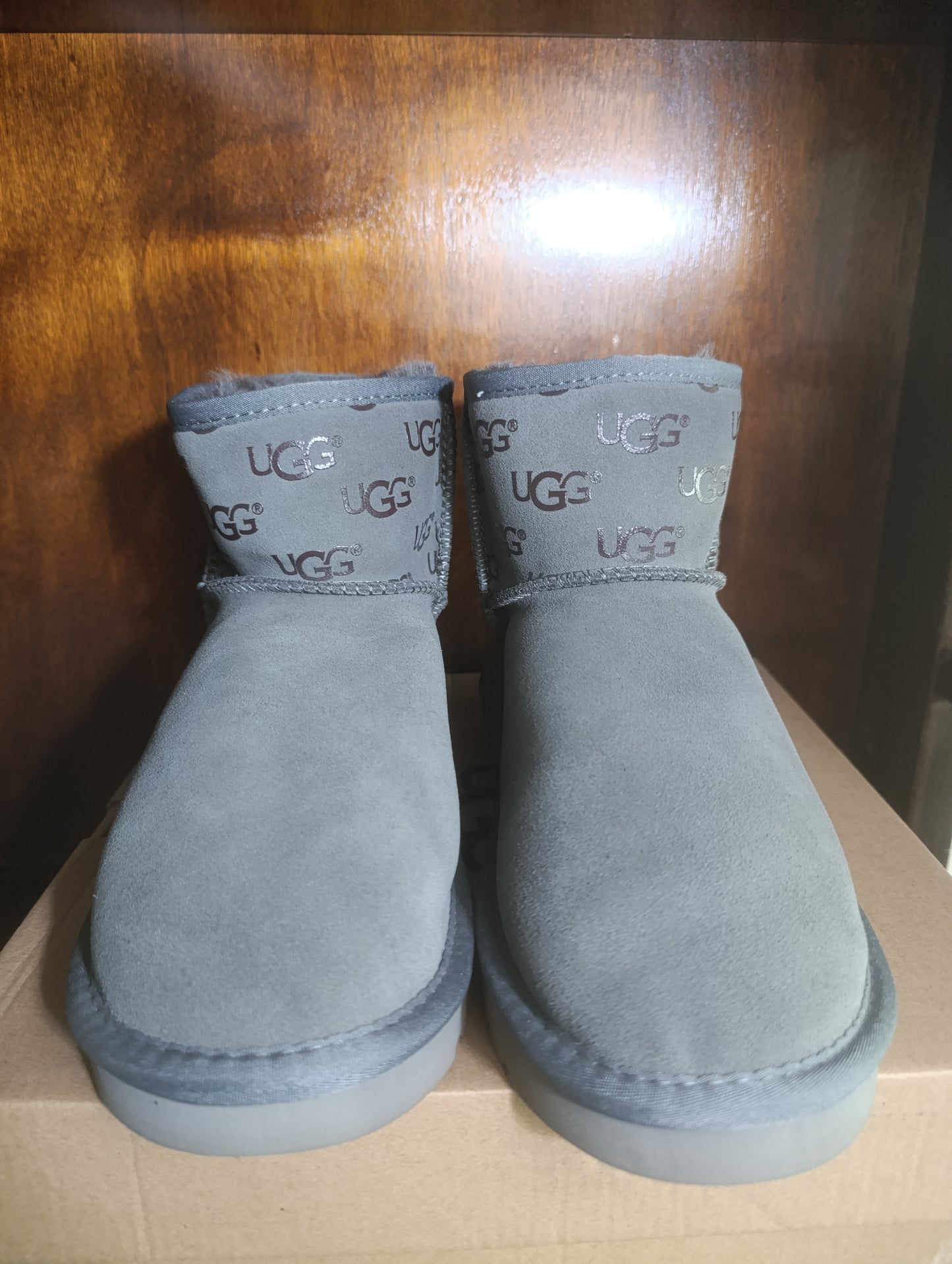 UGG BOTTE CLASSIC MINI II