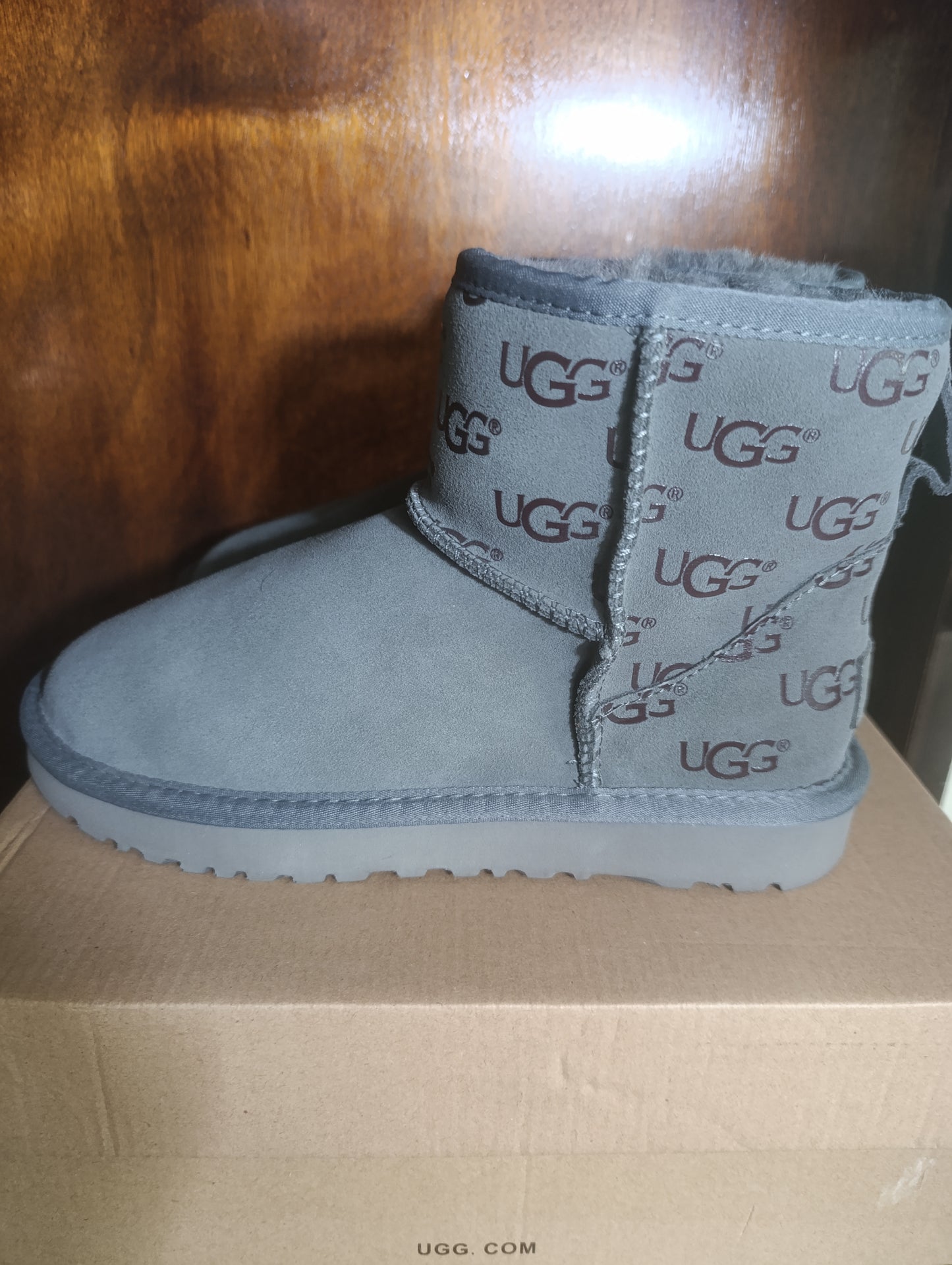 UGG BOTTE CLASSIC MINI II