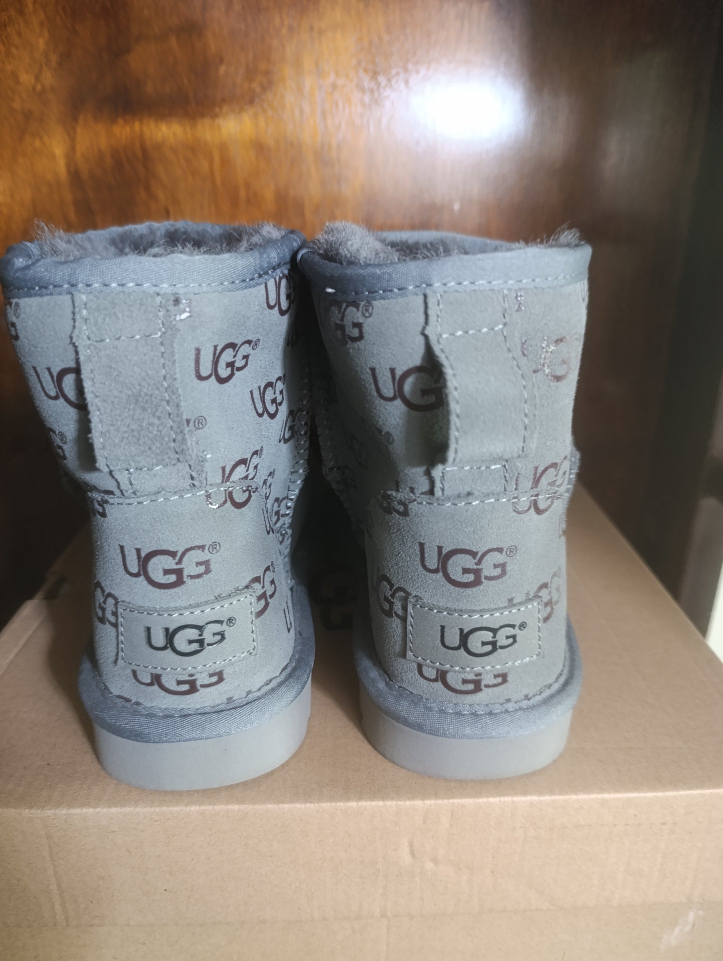 UGG BOTTE CLASSIC MINI II