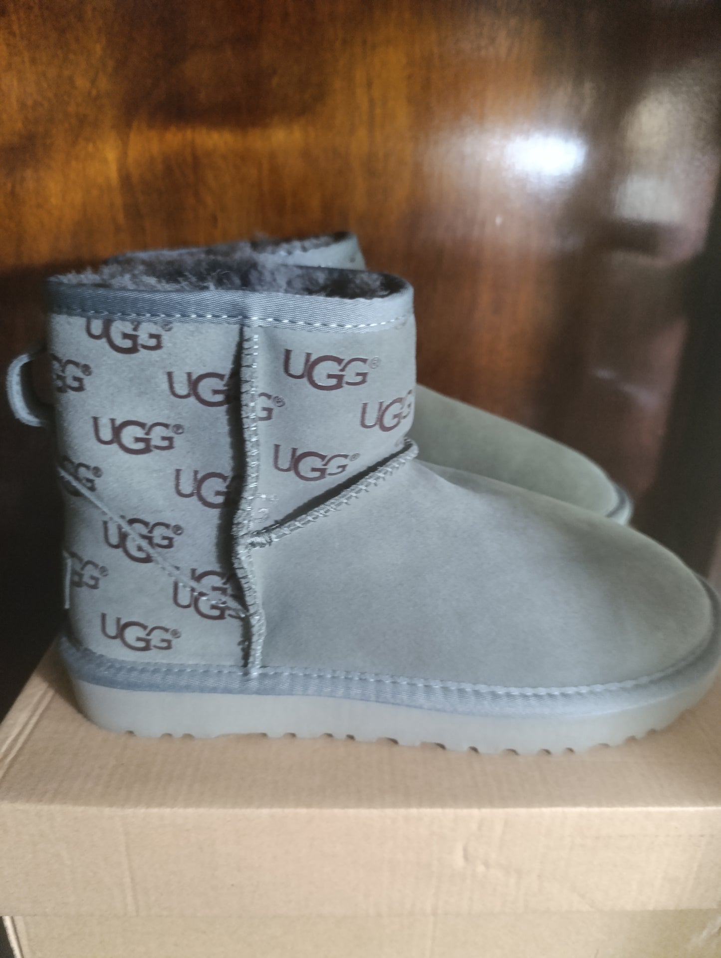 UGG BOTTE CLASSIC MINI II