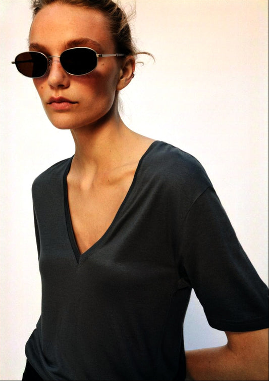 T-SHIRT FLUIDE COL EN V