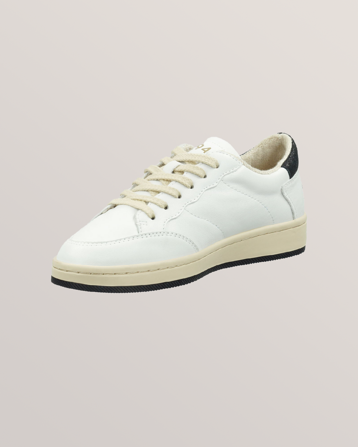 BASKETS EN CUIR