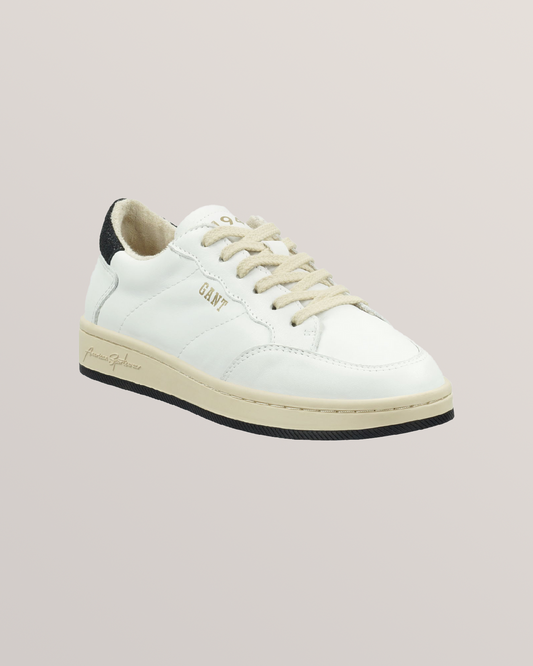 BASKETS EN CUIR