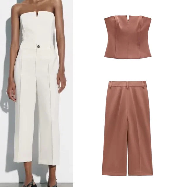 TOP BUSTIER AVEC COUTURES Et OUVERTURE