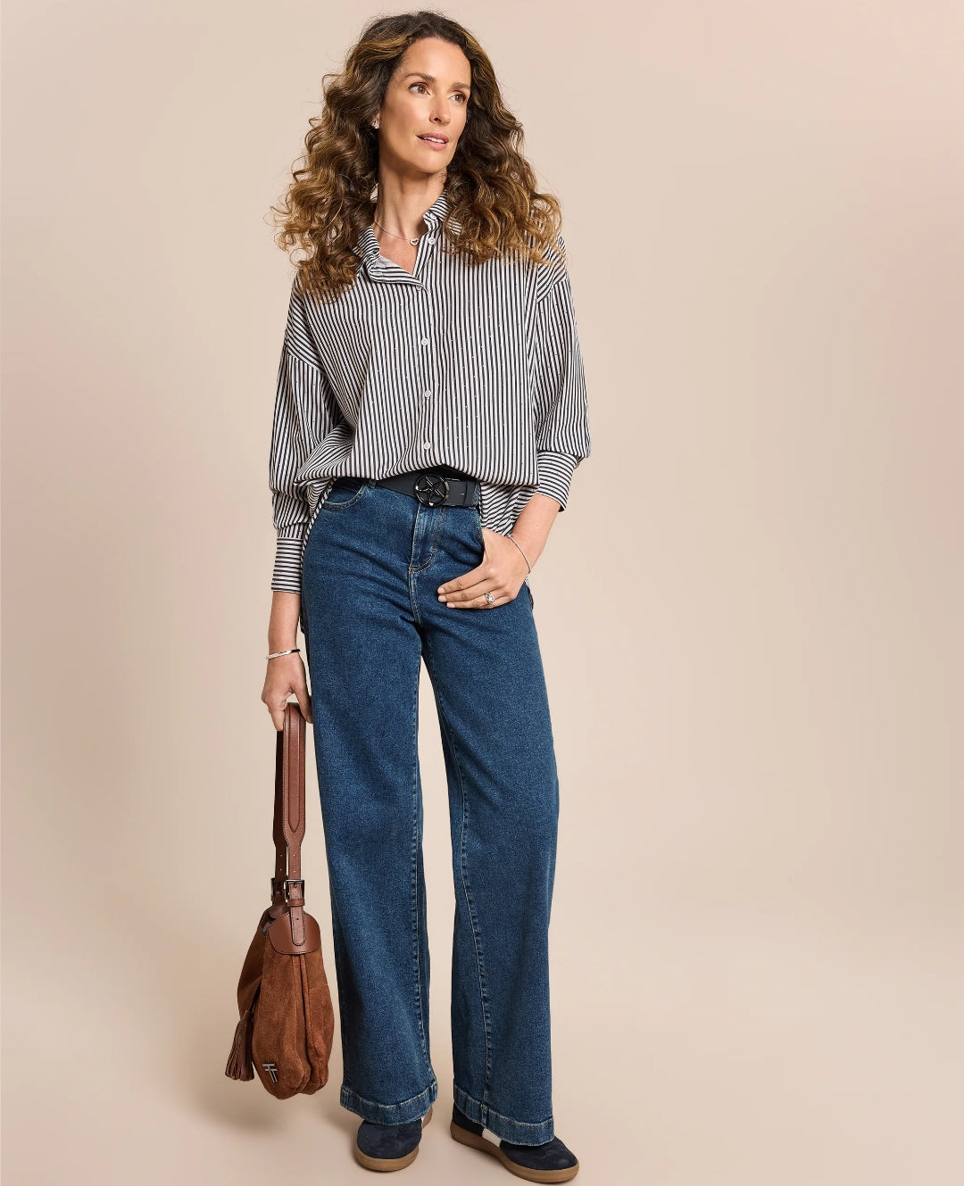 JEAN À JAMBES LARGES