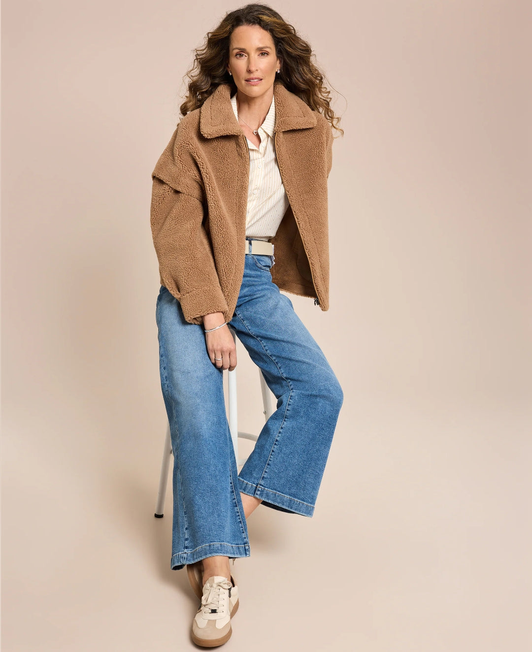 JEAN À JAMBES LARGES