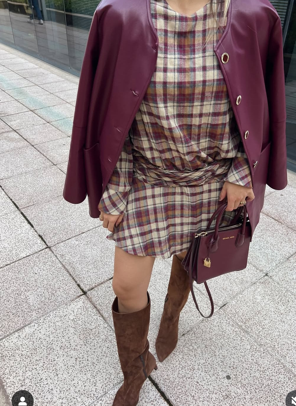 ROBE COURTE À CARREAUX