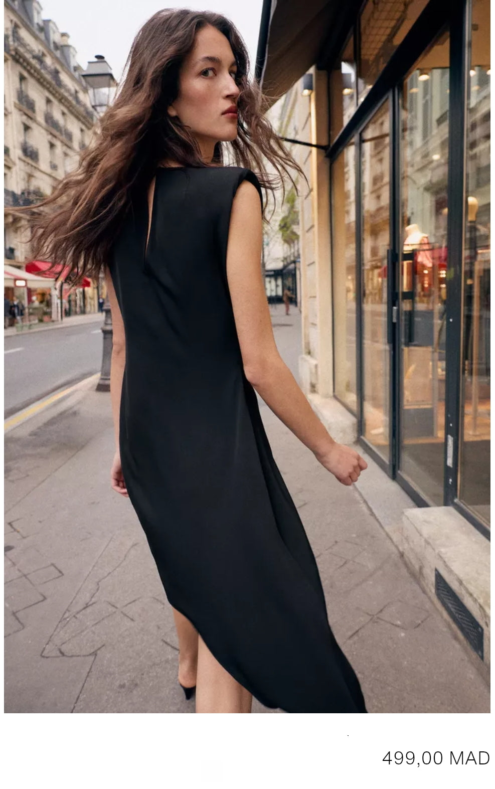 ROBE COURTE À BAS ASYMÉTRIQUE