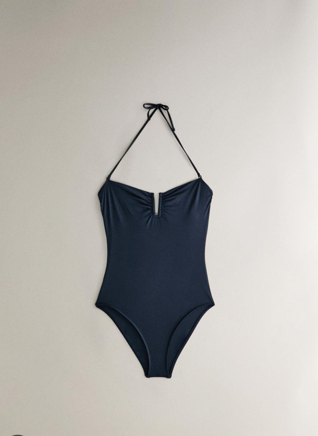 MAILLOT DE BAIN AVEC UN COEUR