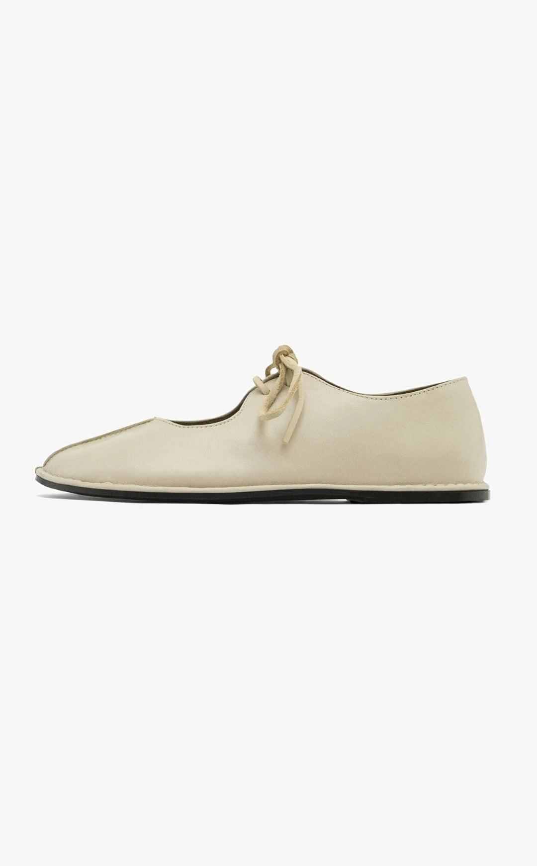 CHAUSSURES PLATES AVEC NŒUD CUIR FROISSÉ