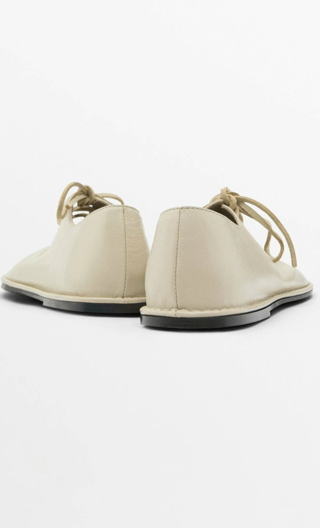 CHAUSSURES PLATES AVEC NŒUD CUIR FROISSÉ