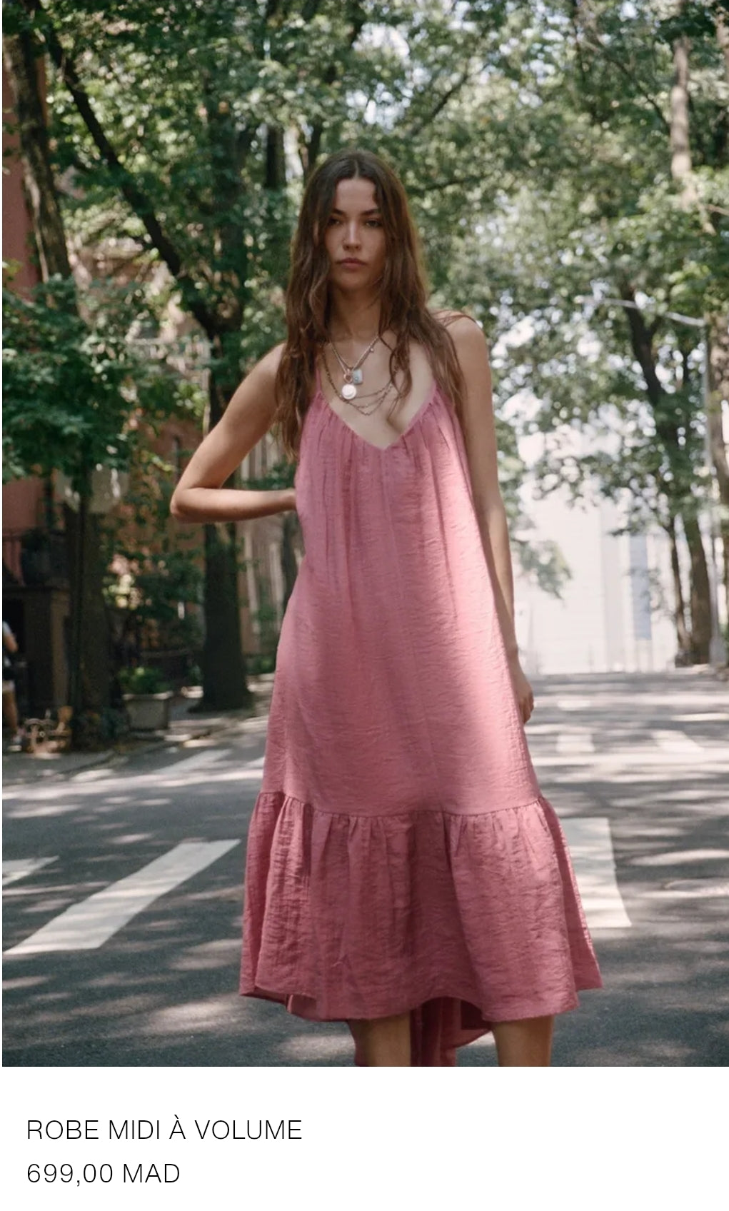 ROBE MIDI À VOLUME