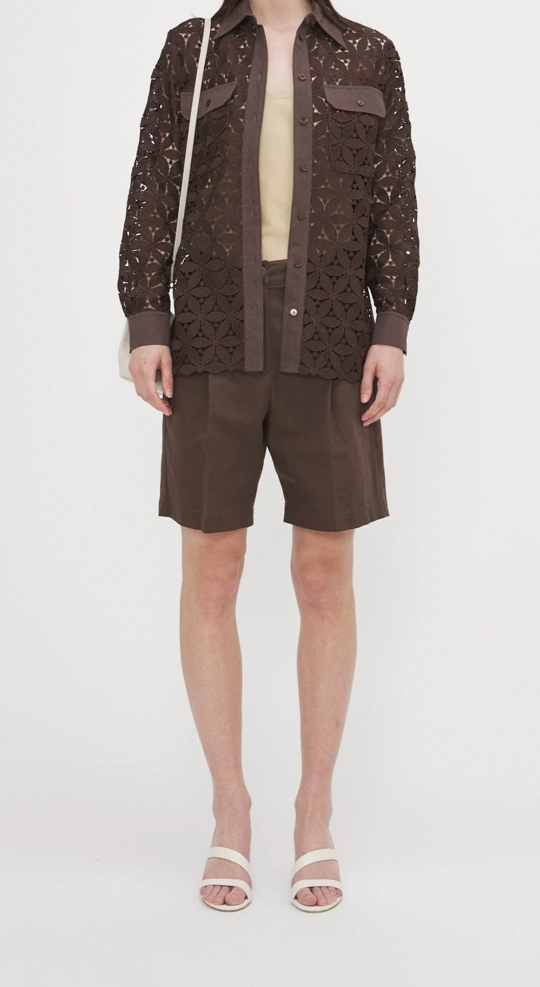 SHORT EN COTON ET LIN
