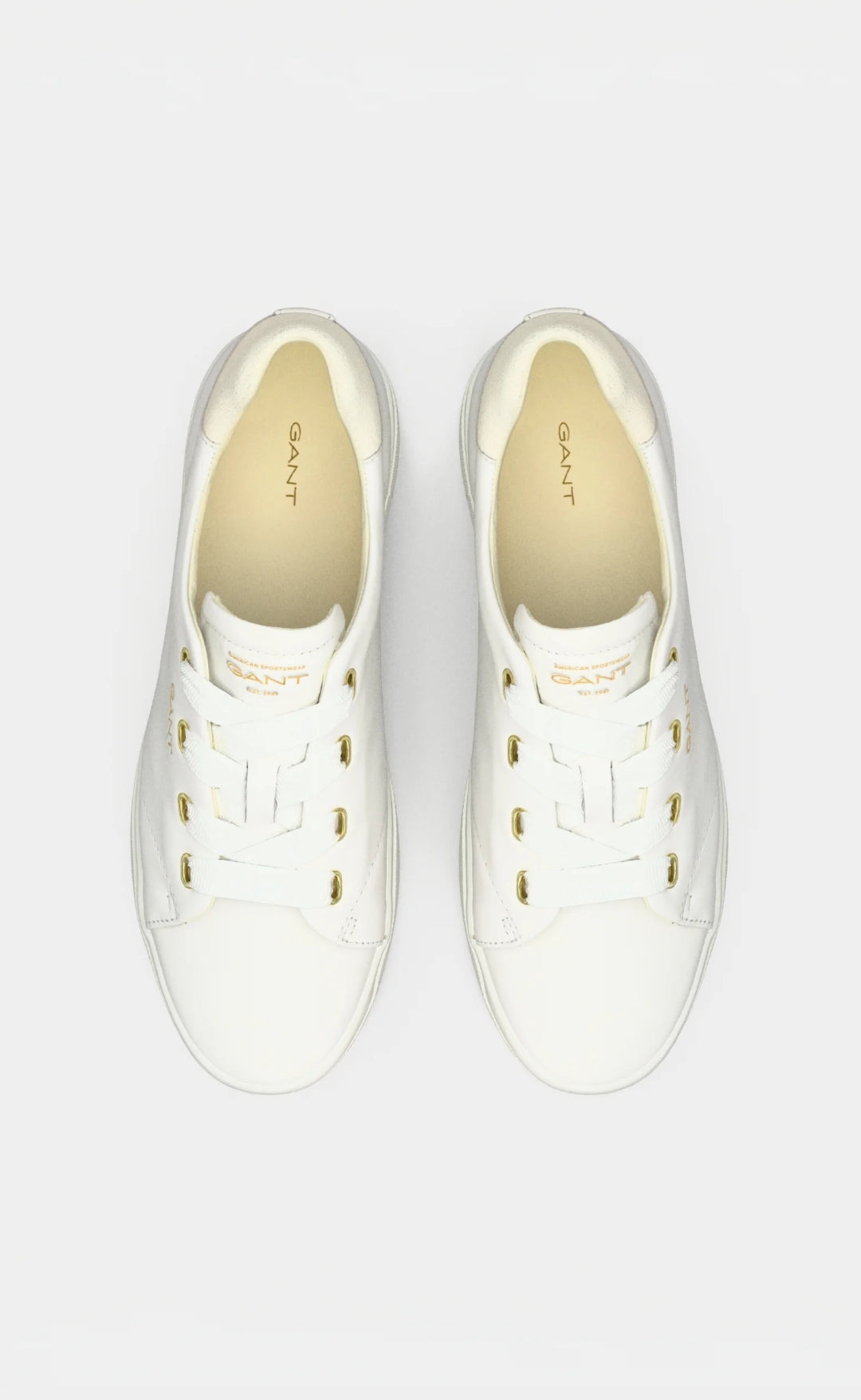 BASKETS EN CUIR