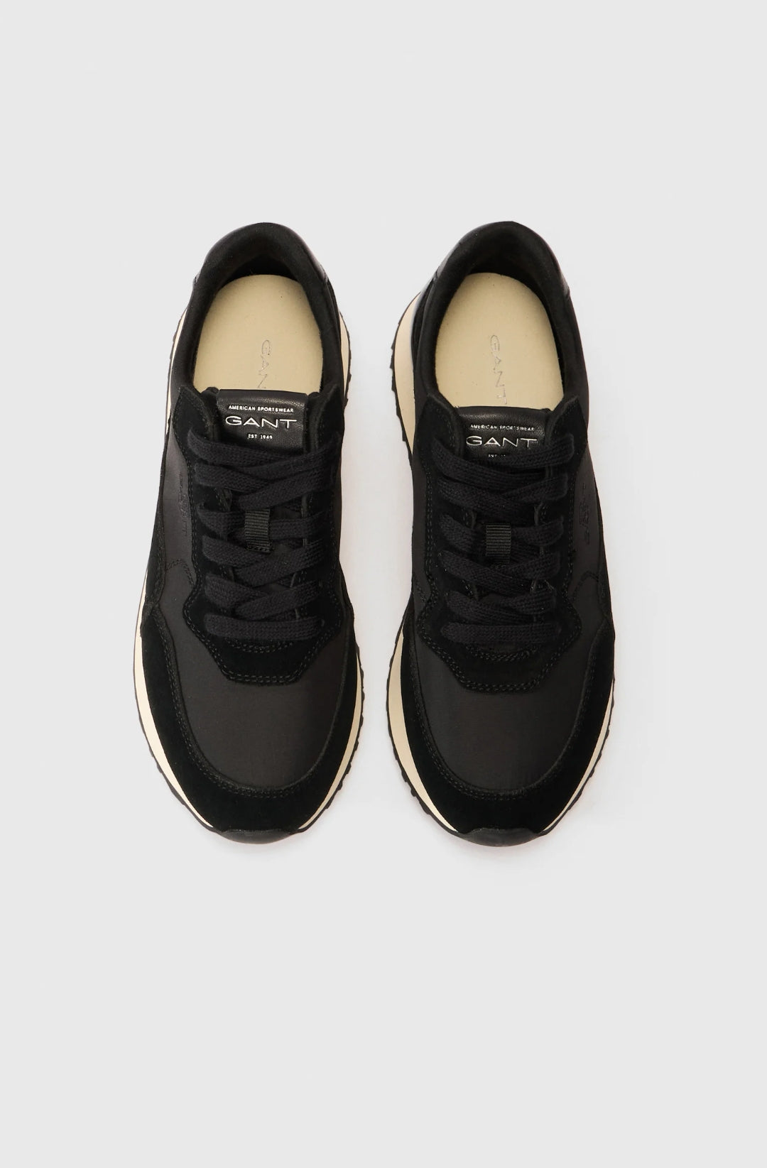 BASKETS EN CUIR
