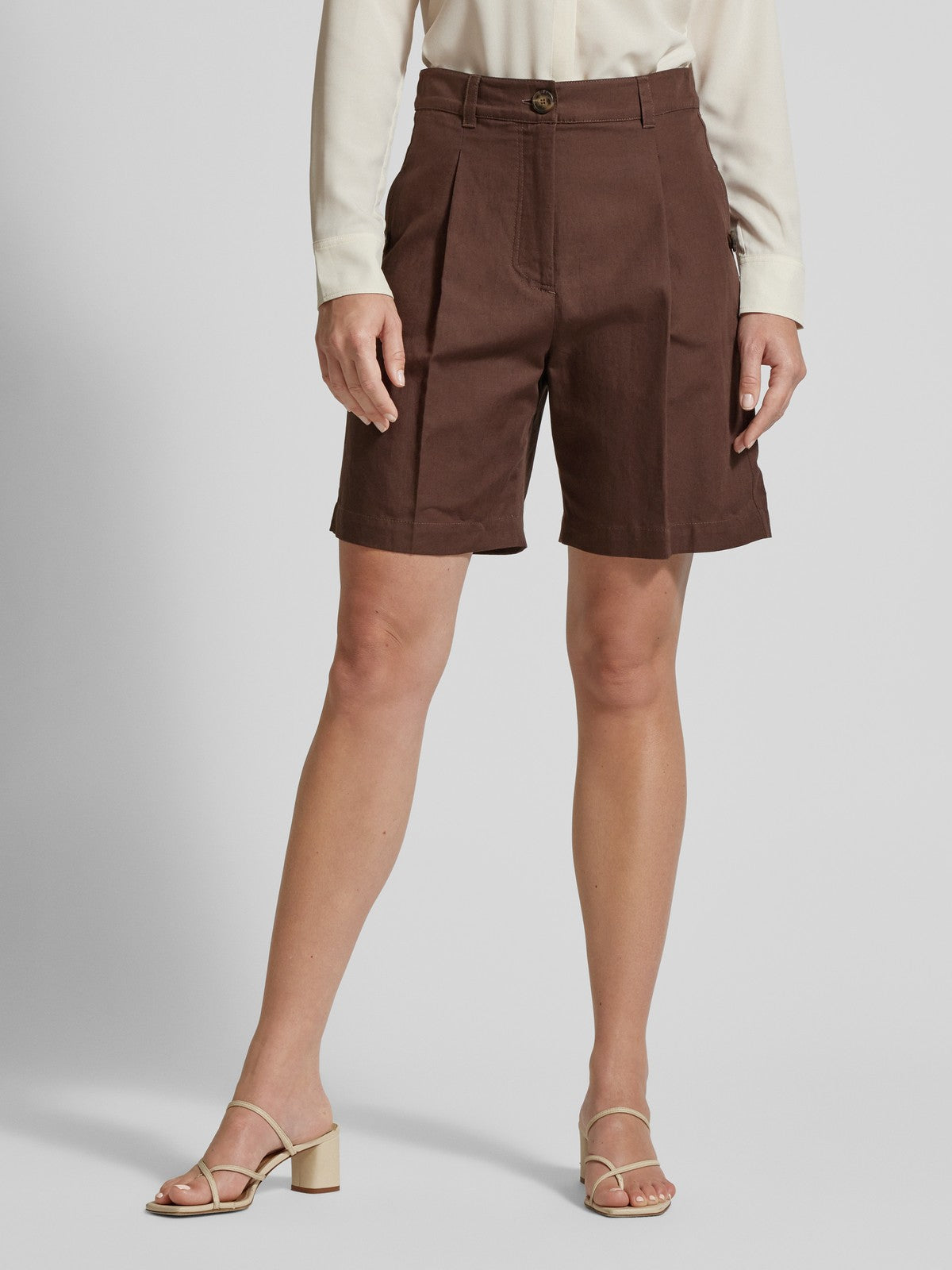 SHORT EN COTON ET LIN
