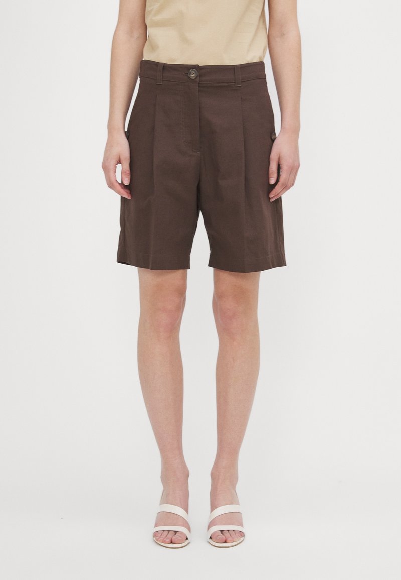 SHORT EN COTON ET LIN