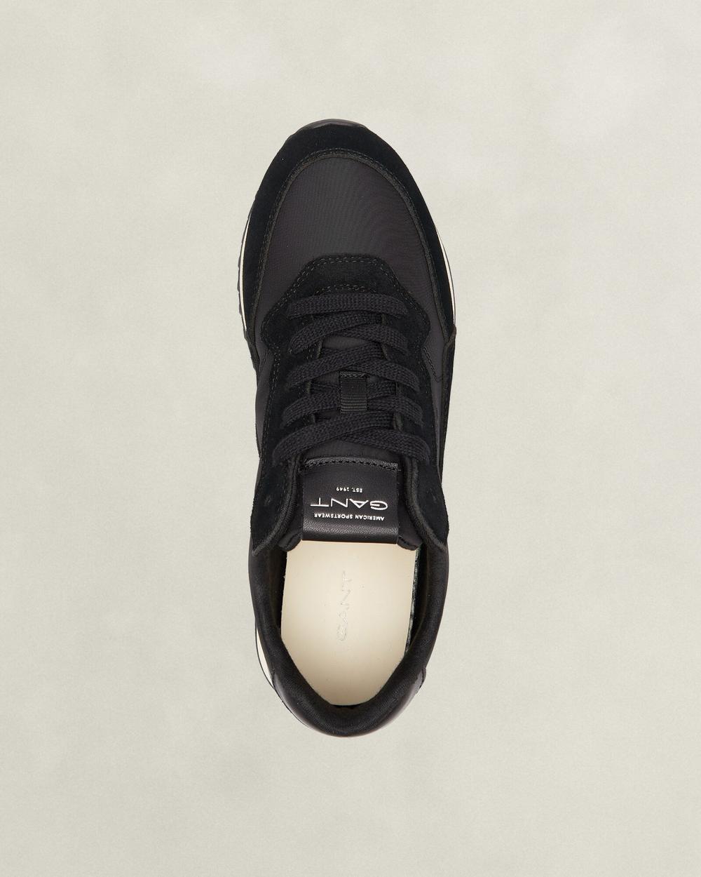 BASKETS EN CUIR