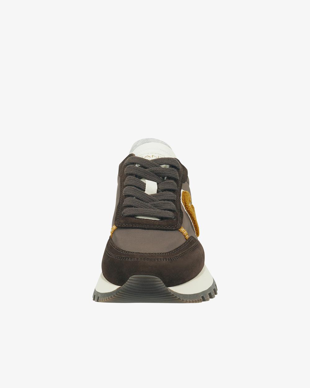 BASKETS EN CUIR