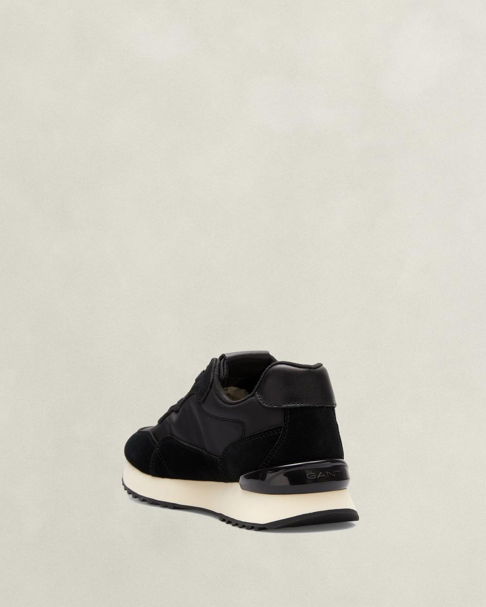 BASKETS EN CUIR