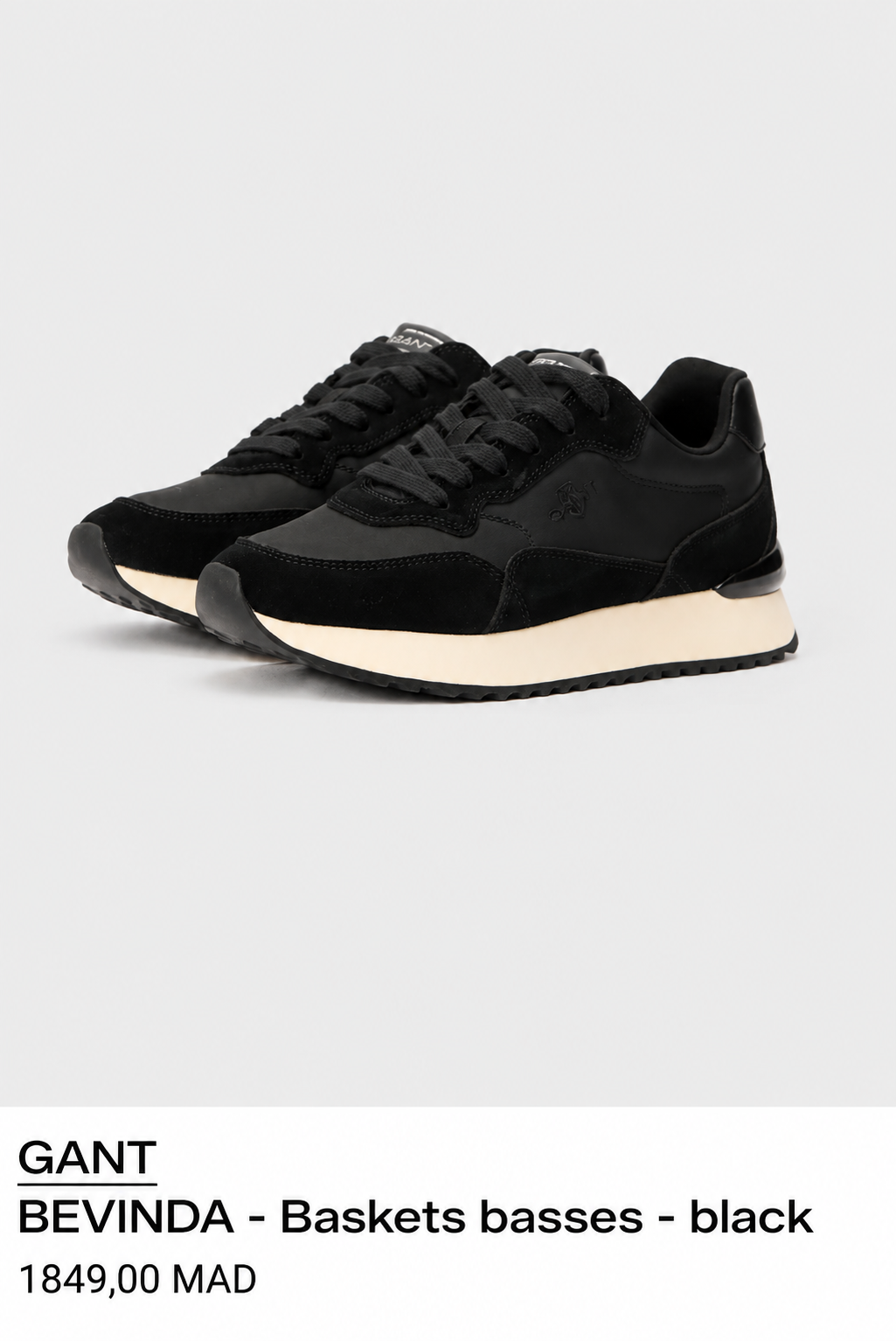 BASKETS EN CUIR