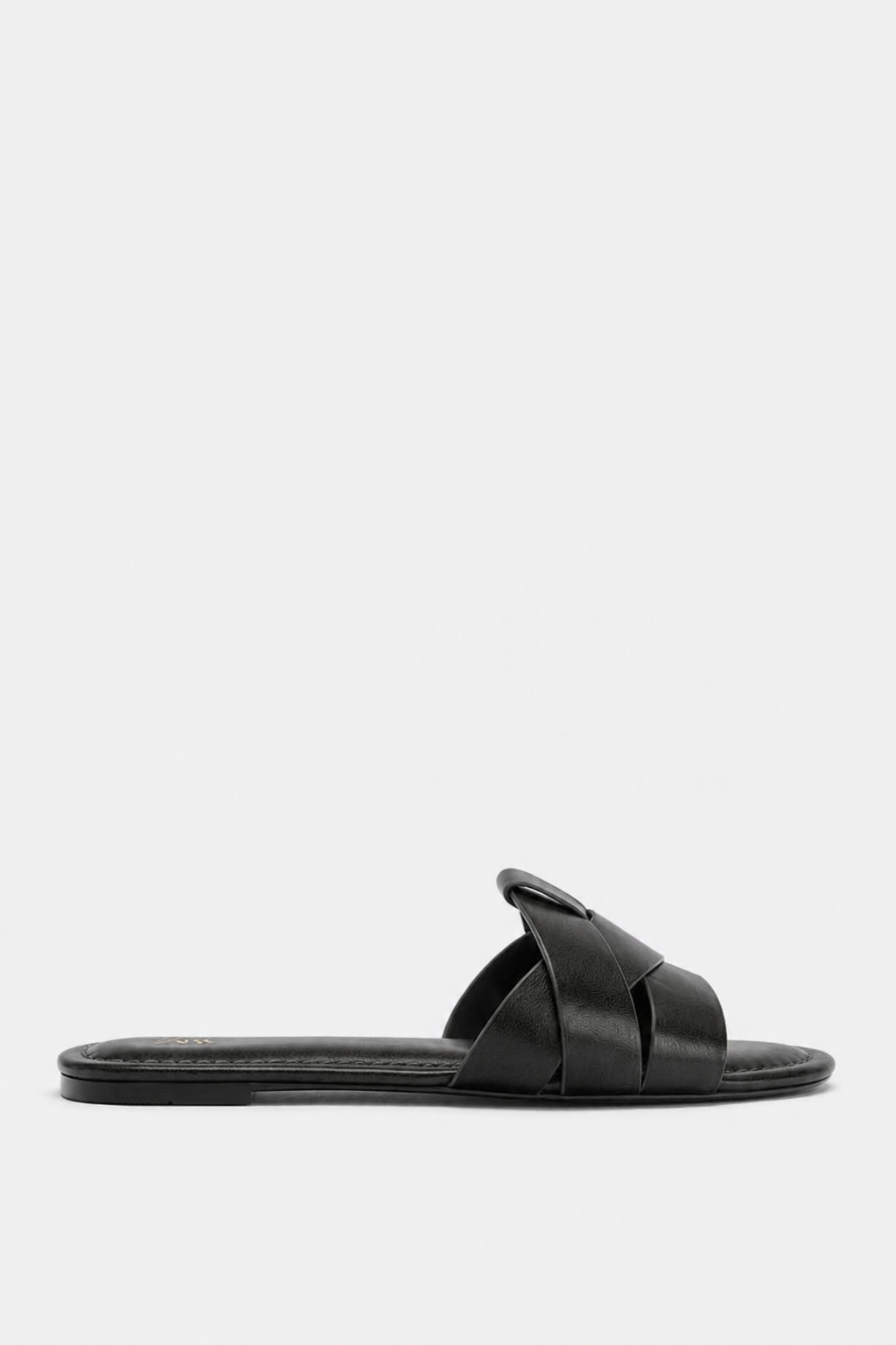 SANDALES PLATES EN CUIR CROISÉES