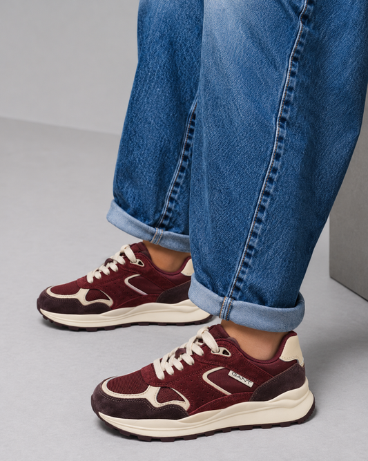 BASKETS EN CUIR