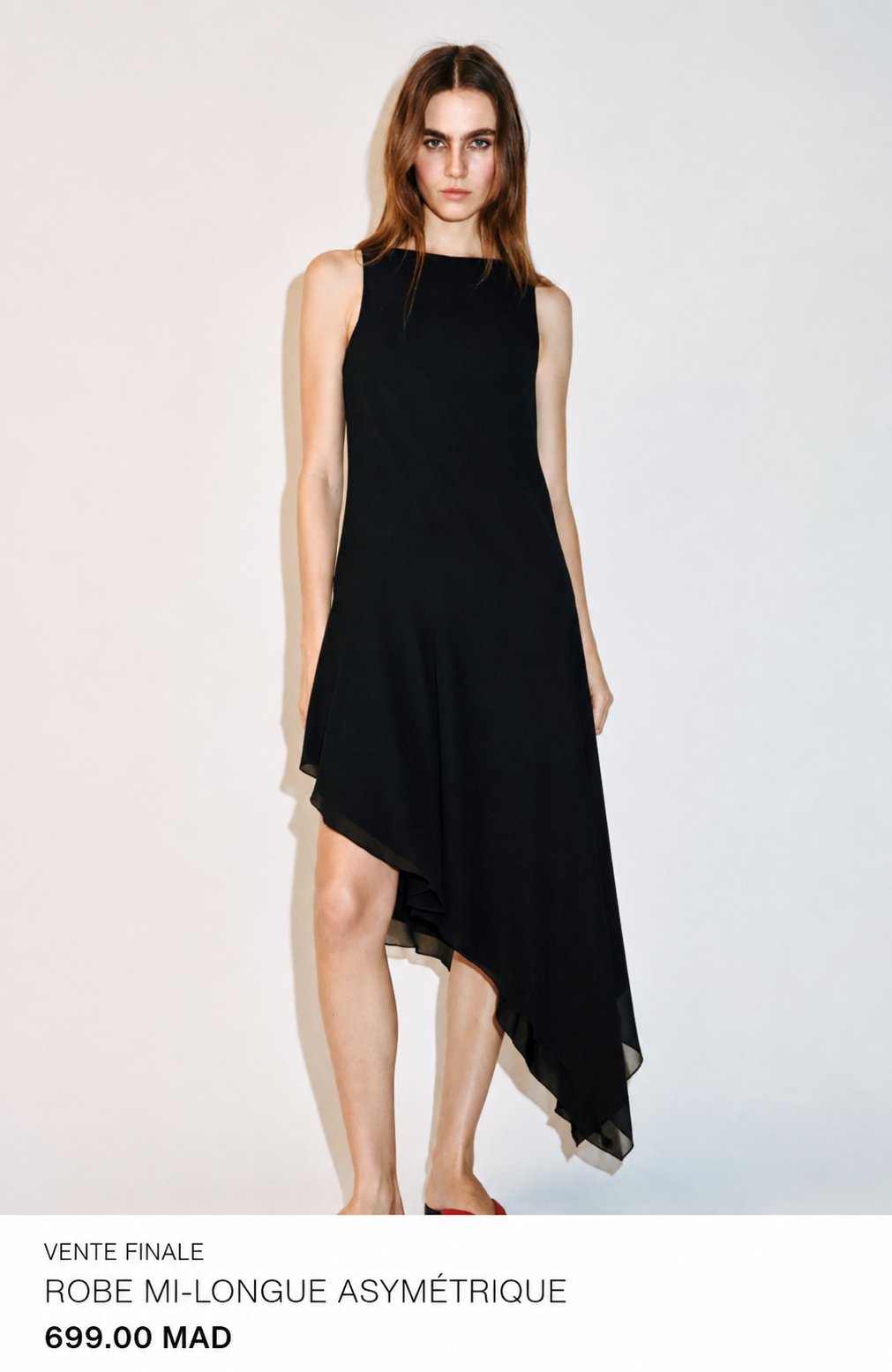 ROBE MI-LONGUE ASYMÉTRIQUE