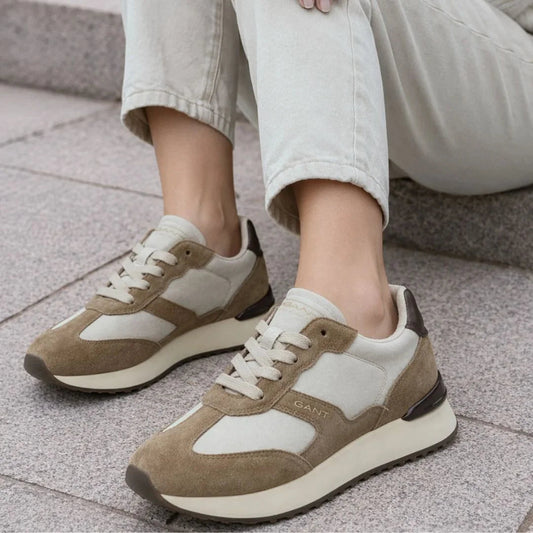 BASKETS EN CUIR