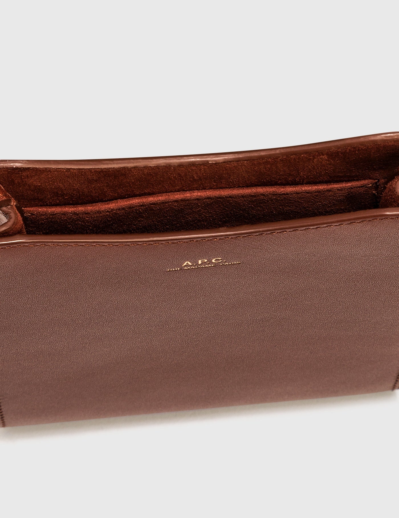 A.P.C. POCHETTE TOUR DE COU EN CUIR LISSE JAMIE