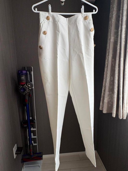 PANTALON AVEC POCHES LATÉRALES