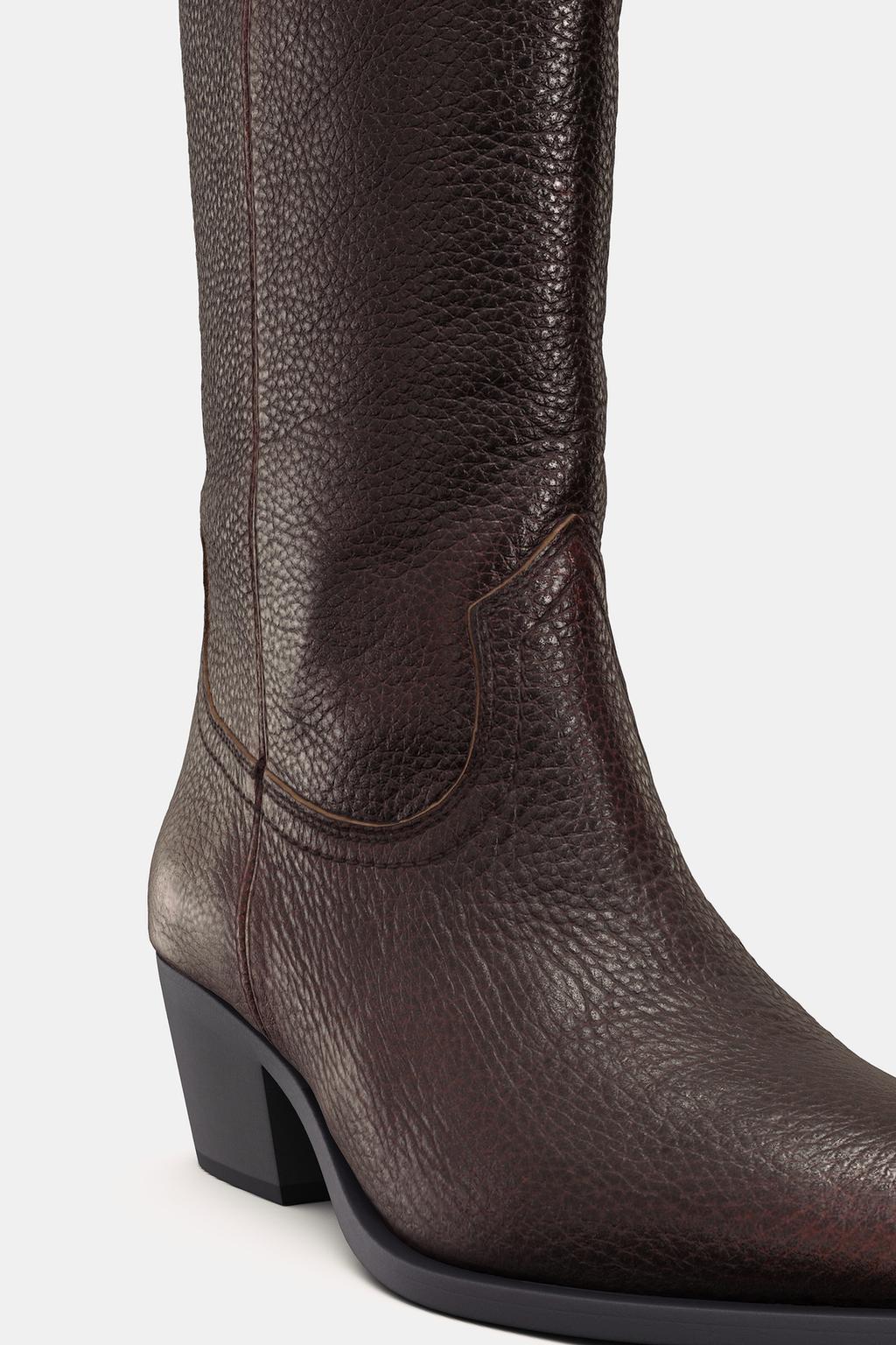 BOTTES HAUTES EN CUIR
