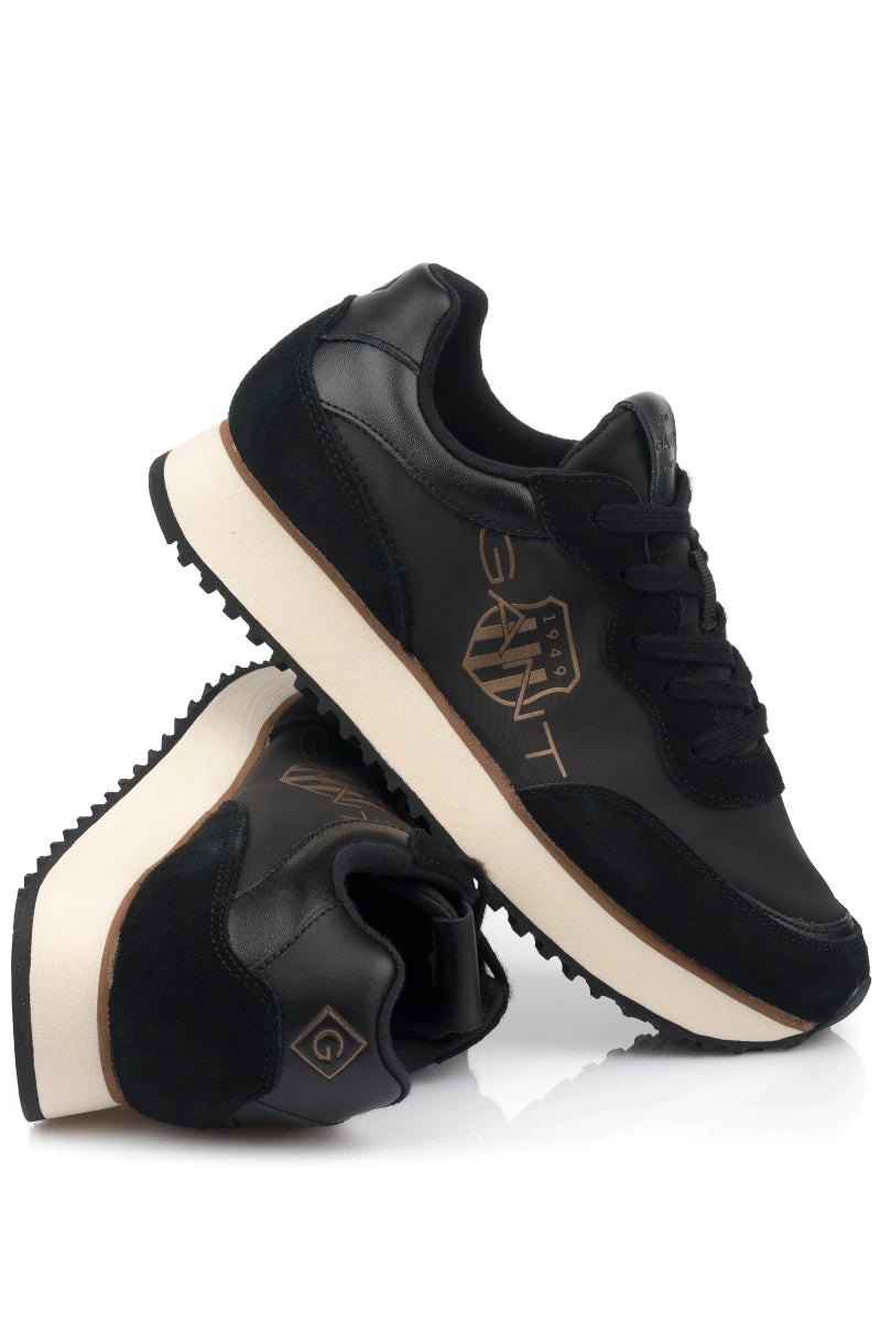 BASKETS EN CUIR