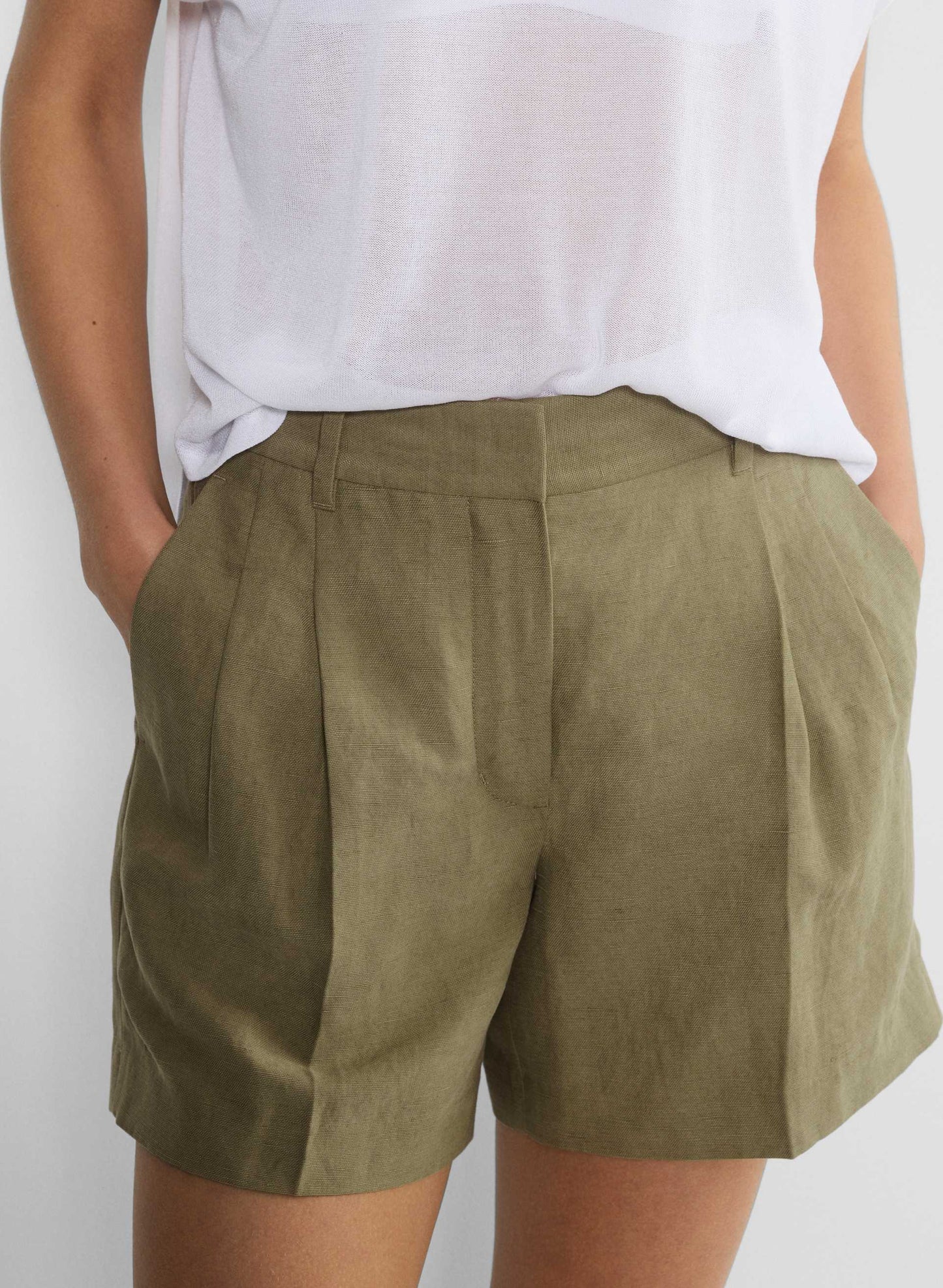BERMUDA TAILLE HAUTE AVEC LIN