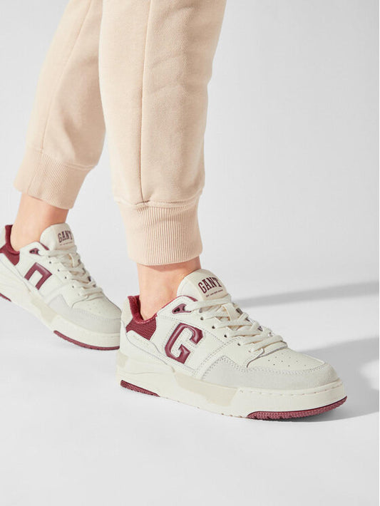 BASKETS EN CUIR